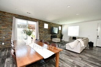 141 Clearwood St in Fillmore, CA - Building Photo - Building Photo