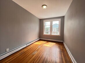68 Stegman St in Jersey City, NJ - Building Photo - Building Photo