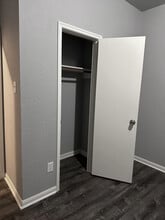 8007 Arbury Glen Ln in Humble, TX - Foto de edificio - Building Photo