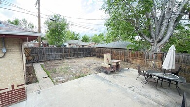 1125 Dayton St in Aurora, CO - Building Photo - Building Photo