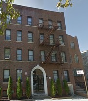 1040 55th St Apartments