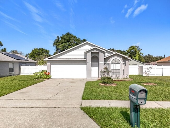 property at 224 N Hawthorne Ave