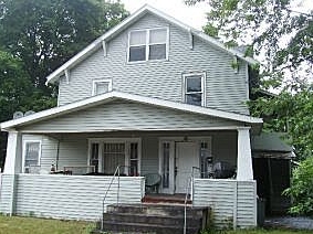 17 Ackley Ave in Johnson City, NY - Building Photo