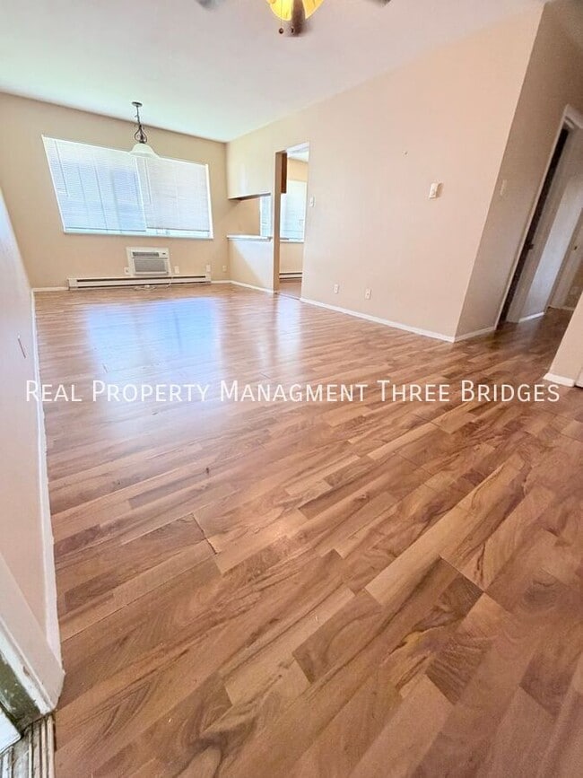 property at 7431 Hazelcrest Dr