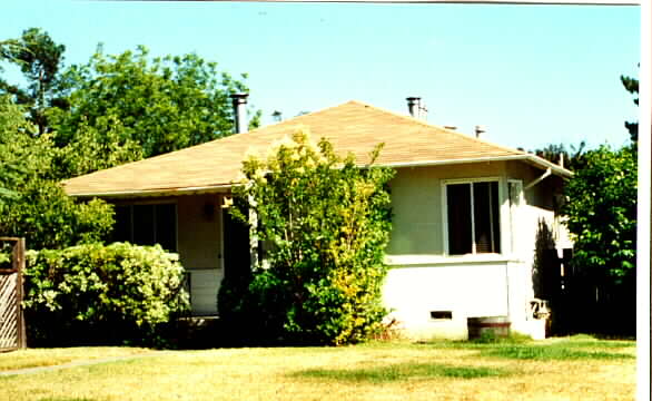 105-107 El Prado Ave in San Rafael, CA - Building Photo - Building Photo