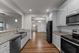 824 Somb Moore Ways in Chesapeake, VA - Foto de edificio - Building Photo