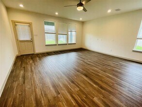 1718 Bryson Heights Dr in Rosenberg, TX - Building Photo - Building Photo