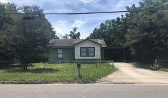 115 Longfellow Blvd in Lakeland, FL - Building Photo