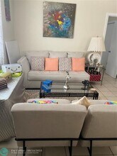 4440 Bougainvilla Dr-Unit -1 in Lauderdale-by-the-Sea, FL - Building Photo - Building Photo