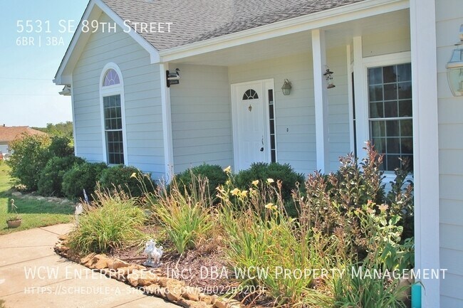 property at 5531 SE 89th St