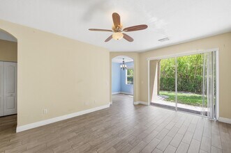 1810 Seminole Palms Dr in Greenacres, FL - Building Photo - Building Photo