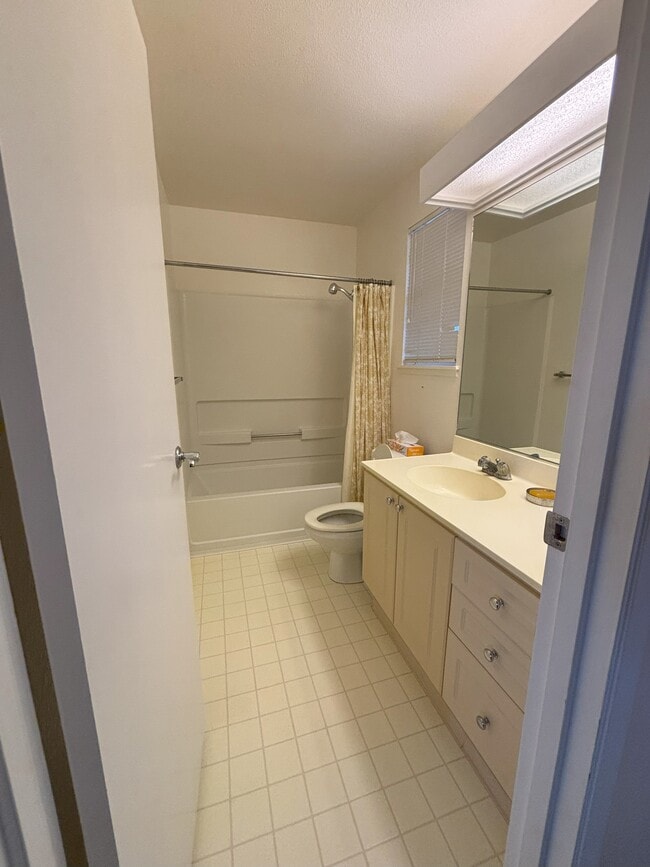 property at 1019-1019 Kuauli St