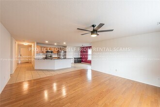 1384 S Holland Dr in Fayetteville, AR - Building Photo - Building Photo