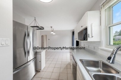 659 Rayburne Ave in Sarnia, ON - Building Photo - Building Photo