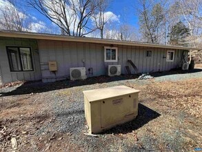 2171 Hidden Knoll Dr in Charlottesville, VA - Building Photo - Building Photo