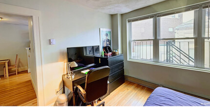 406 Highland Ave, Unit 402-20 in Somerville, MA - Foto de edificio - Building Photo