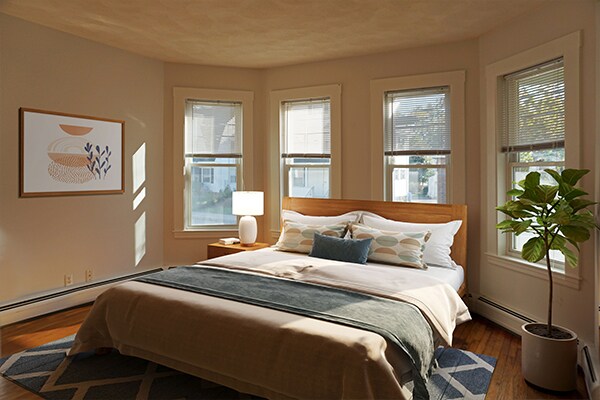 252 Ash St, Unit 02 in Waltham, MA - Building Photo - Building Photo