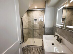 112 5th St in Cambridge, MA - Building Photo - Building Photo