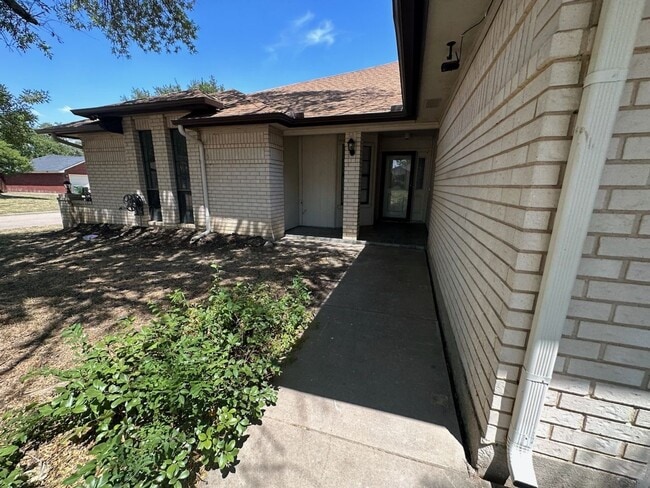 6501 Eldorado Dr in Arlington, TX - Building Photo - Building Photo