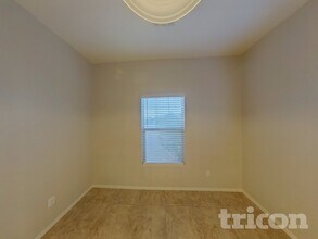 42756 W Elizabeth Ave in Maricopa, AZ - Building Photo - Building Photo