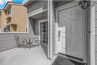 2800 Plaza del Amo in Torrance, CA - Building Photo - Building Photo