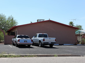 217-231 W Rillito St in Tucson, AZ - Building Photo - Building Photo