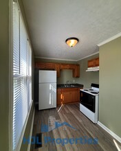 225 Barker Rd in Nashville, TN - Building Photo - Building Photo