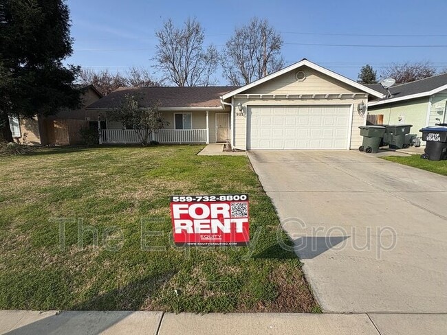 property at 905 S Laguna St