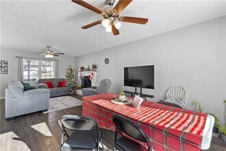 284 Oak Ridge in Auburn, GA - Building Photo - Building Photo