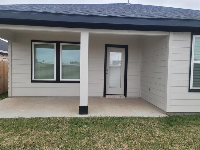 property at 3135 Tuscany Crk