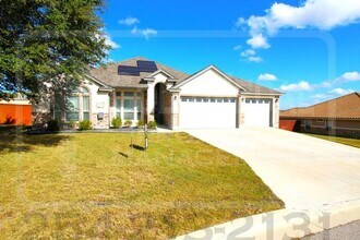 4008 Fossil Ridge Dr in Nolanville, TX - Foto de edificio - Building Photo