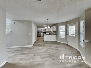 769 Mountain Ridge Way in Lithonia, GA - Building Photo - Building Photo