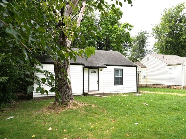 6522 E 5th St in Tulsa, OK - Building Photo - Building Photo