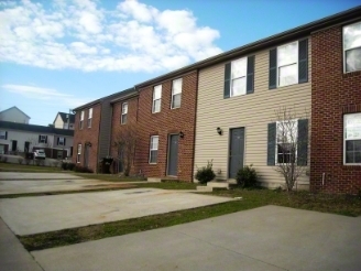 801-823 Orange Blossom Dr in Nicholasville, KY - Building Photo