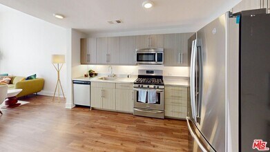 12760 Millennium Dr in Los Angeles, CA - Building Photo - Building Photo