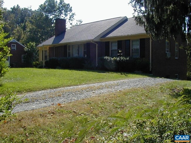 property at 127 Buckingham Cir