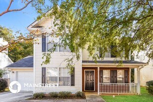 1906 Elm Park Dr in Hampton, GA - Building Photo