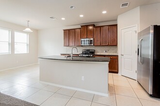 7403 Sunset Heights Cir in Austin, TX - Building Photo - Building Photo