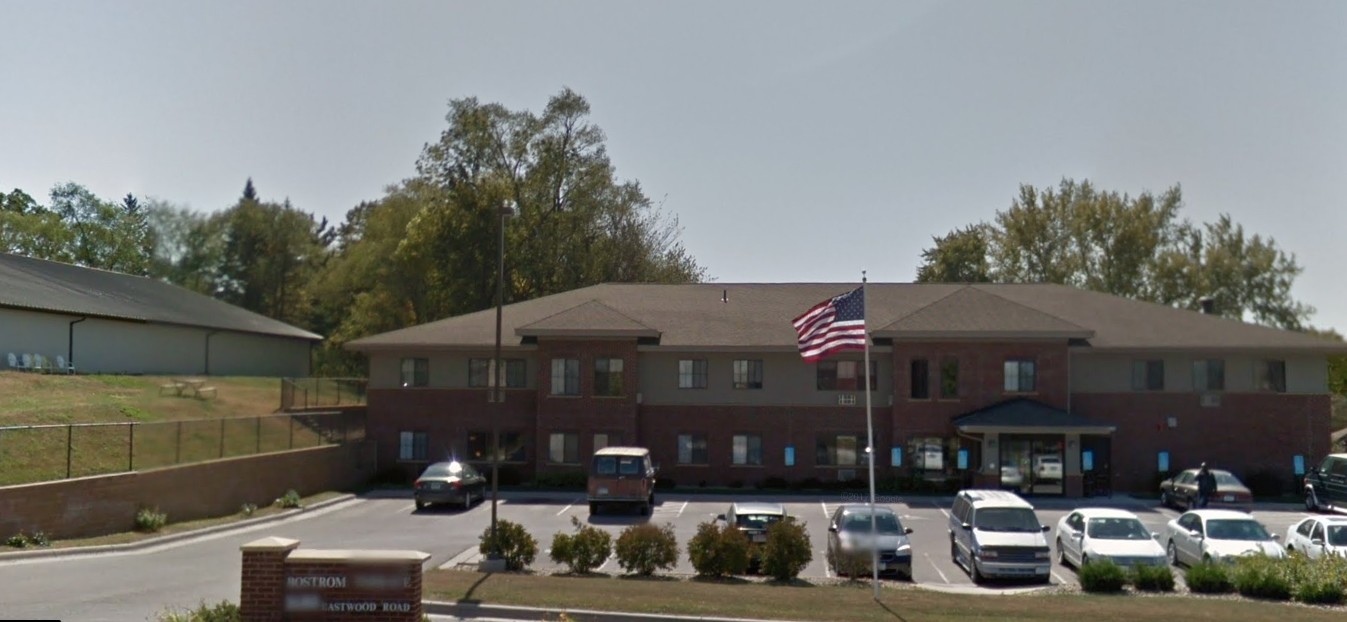 Bostrom Terrace Apartments in Rochester, MN - Foto de edificio