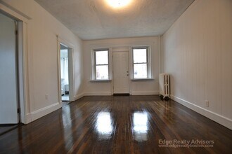 130 Brainerd Rd, Unit 5 in Boston, MA - Building Photo - Building Photo