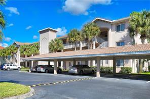 7823 Regal Heron Cir-Unit -105 in Naples, FL - Building Photo - Building Photo