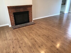 1833 Nash Dr in San Mateo, CA - Building Photo - Building Photo