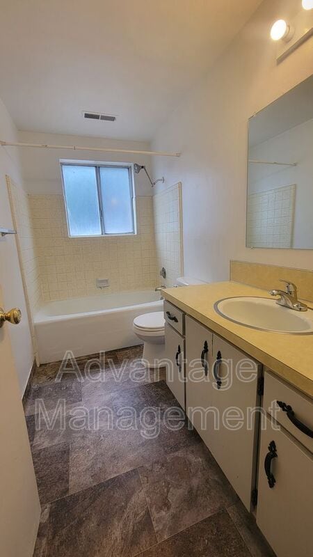 364 E 1550 S St in Orem, UT - Building Photo - Building Photo