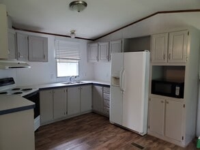 146 Courtney Ln in Anacoco, LA - Building Photo - Building Photo