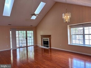 7708B Normandy Dr in Mount Laurel, NJ - Building Photo - Building Photo