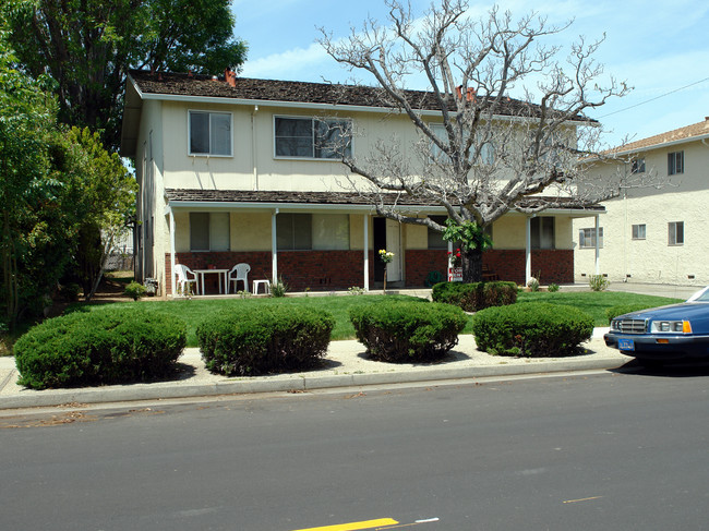 119 Carlton Ave in Los Gatos, CA - Building Photo - Building Photo