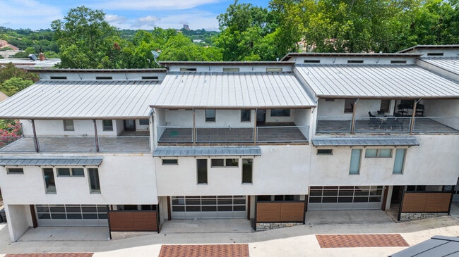 305 Joliet Ave in San Antonio, TX - Building Photo - Building Photo