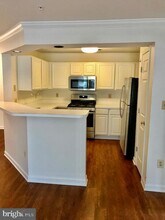 13105 Millhaven Pl-Unit -7-H in Germantown, MD - Building Photo - Building Photo