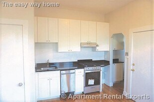 116 Willow St, Unit #4 in Cambridge, MA - Building Photo