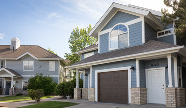 Township Residences in Centennial, CO - Building Photo - Building Photo